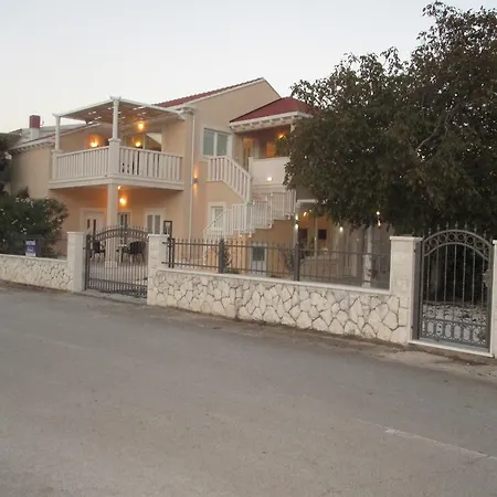 Apartamento Carol Sreser